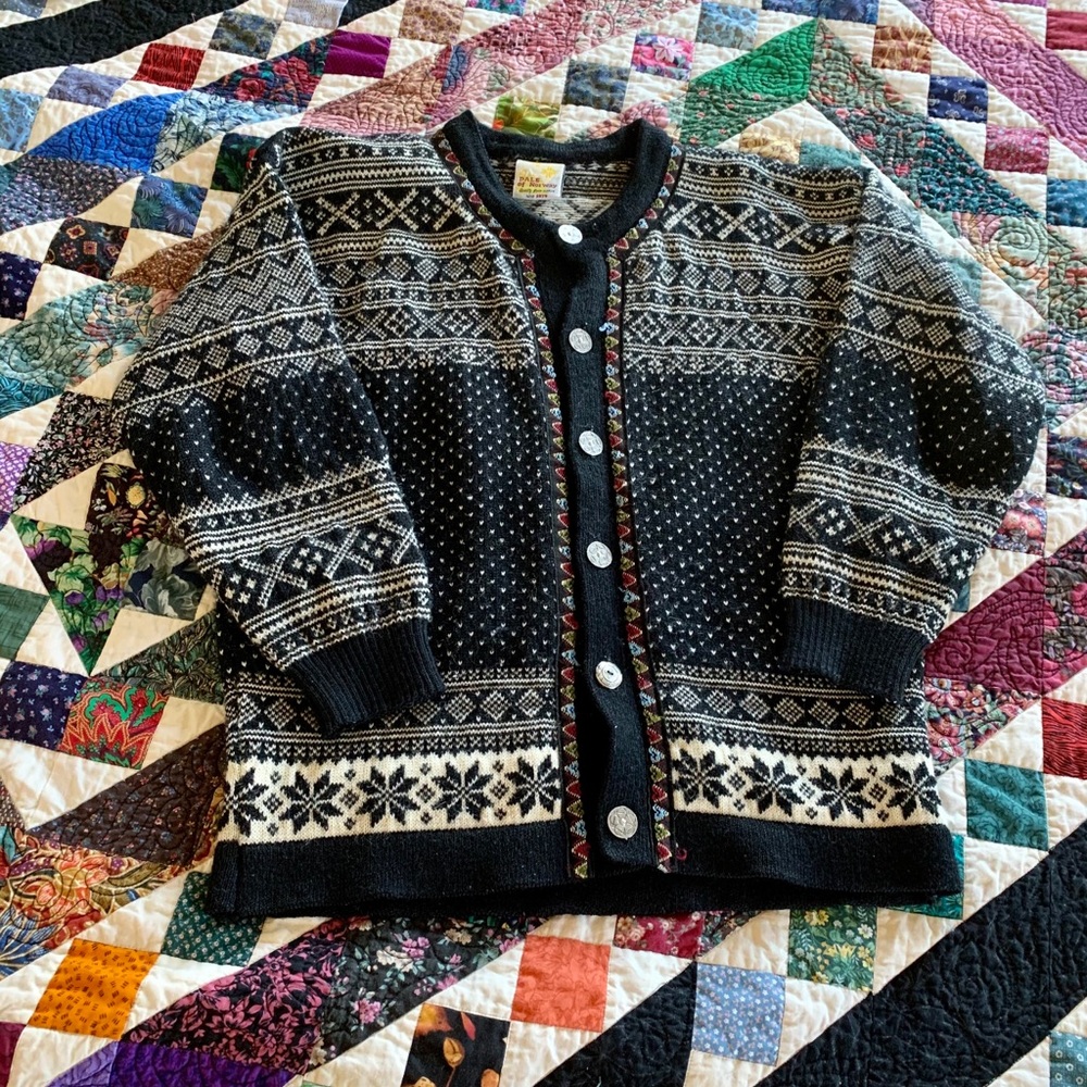 Dale of Norway 100% pure wool Nordic sweater